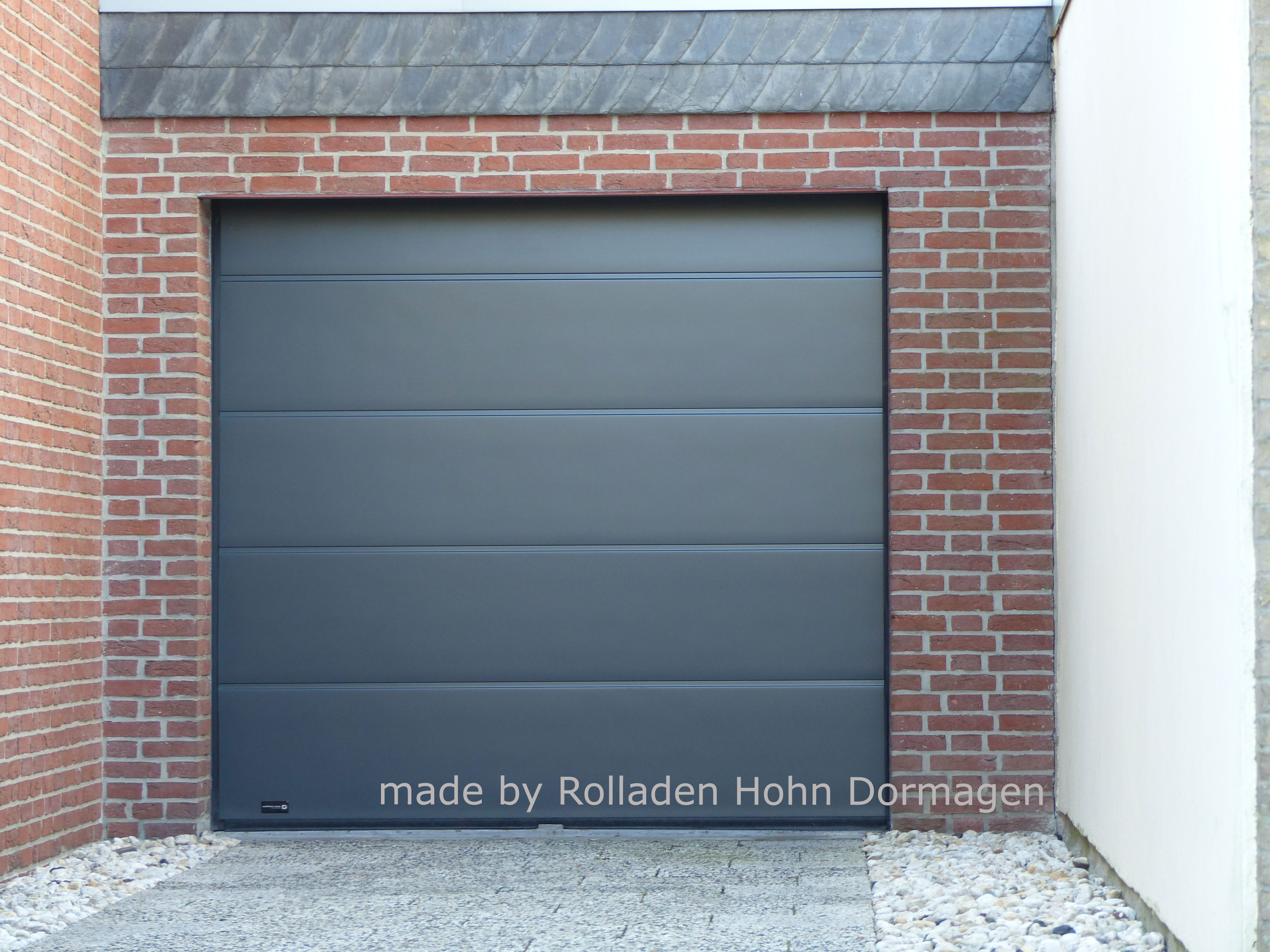 Rollladen und Sonnenschutz direkt vom Hersteller - Garagentore